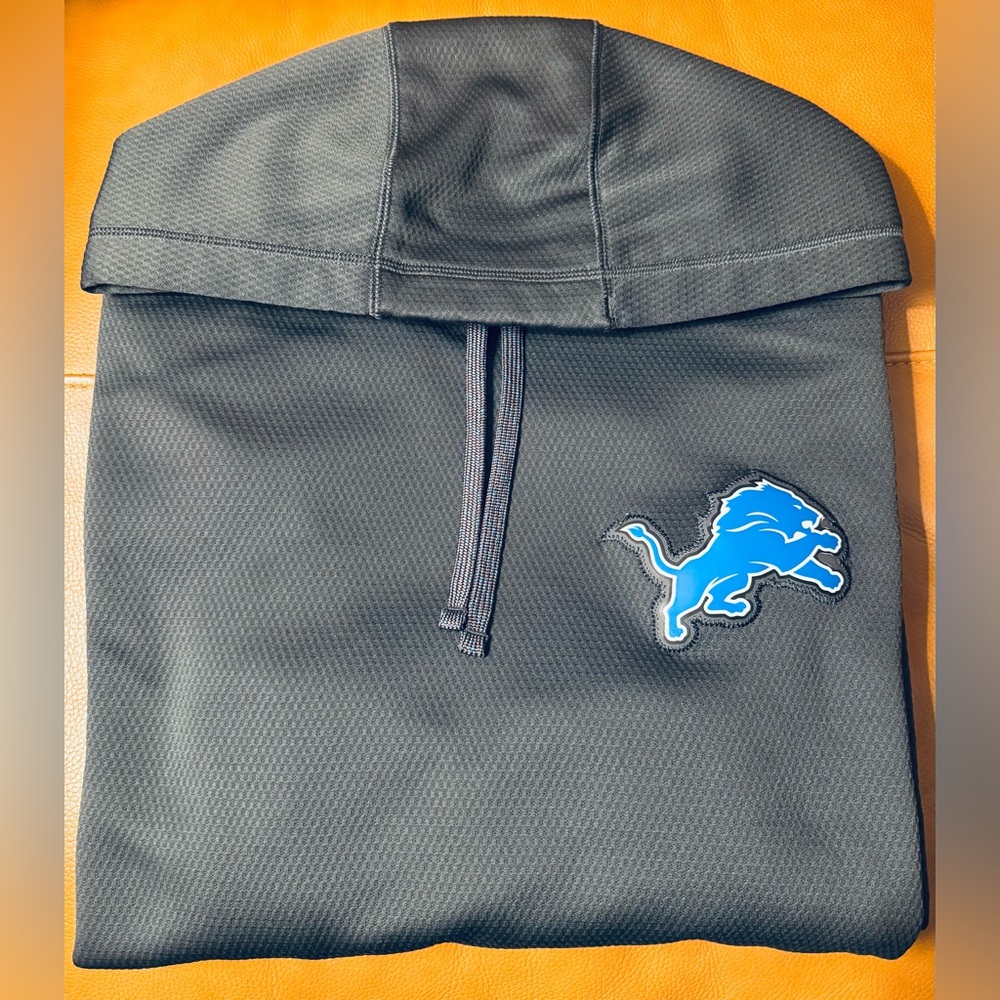 Gray Nike Therma-Fit Detroit Lions On Field Hoodie